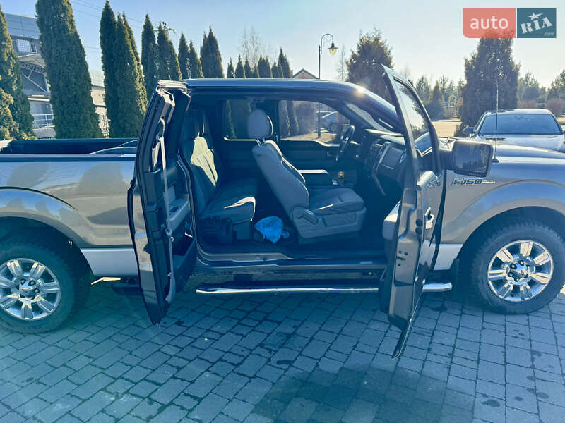 Пикап Ford F-150 2012 в Львове