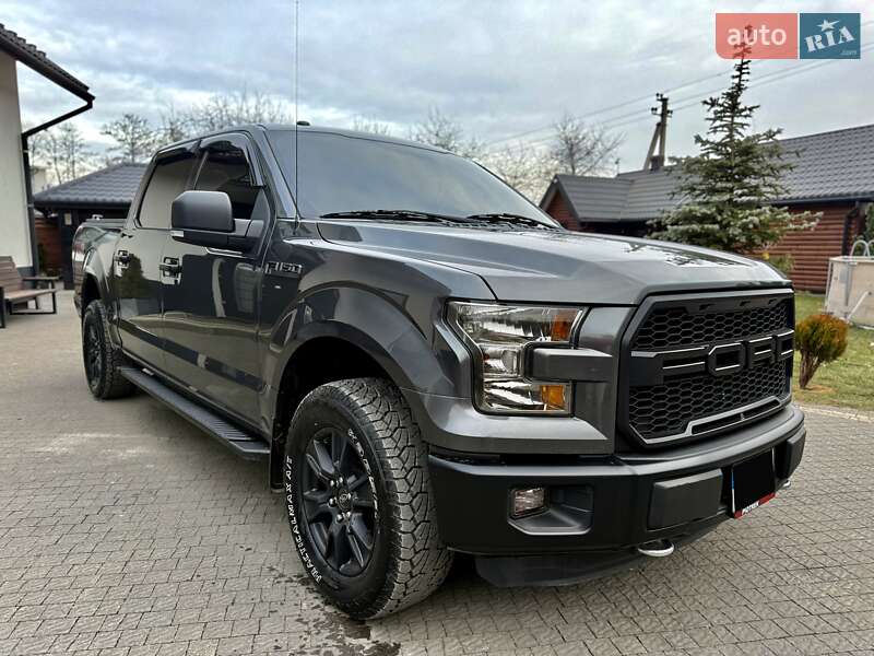 Пикап Ford F-150 2016 в Львове