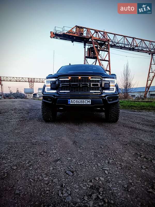 Пікап Ford F-150 2017 в Тячеві