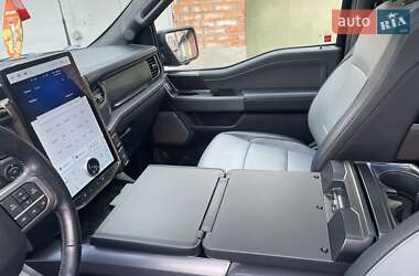Пикап Ford F-150 2022 в 