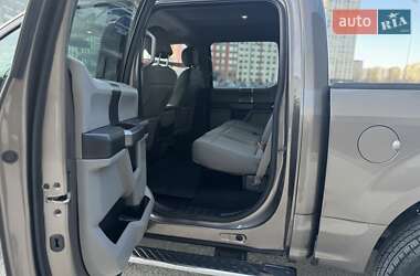 Пикап Ford F-150 2018 в 