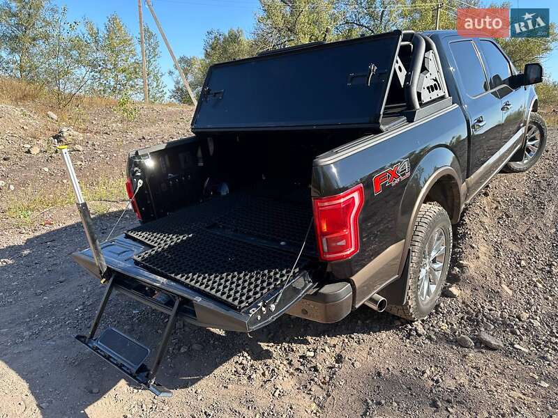 Пікап Ford F-150 2017 в Дніпрі
