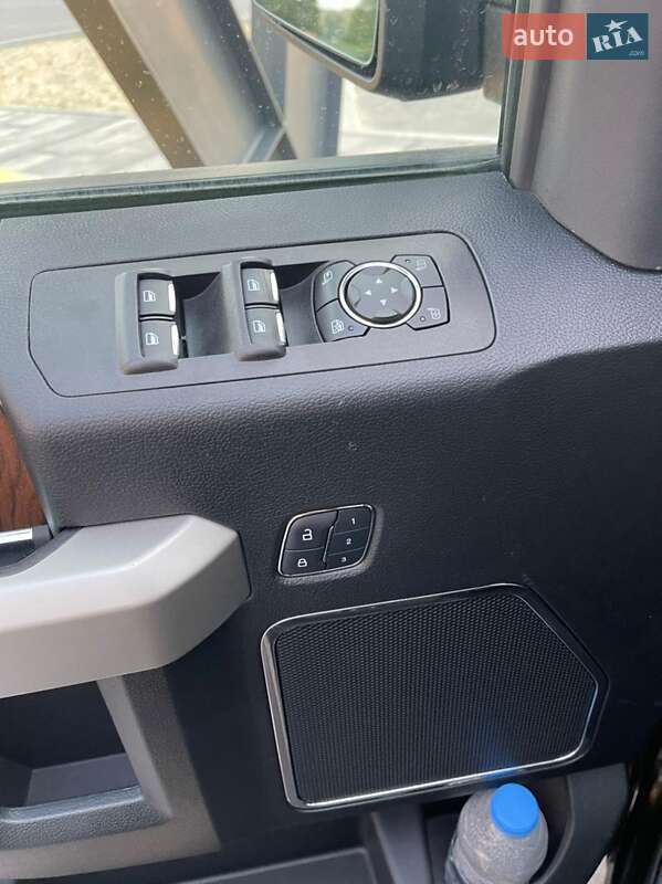 Пікап Ford F-150 2017 в Дніпрі