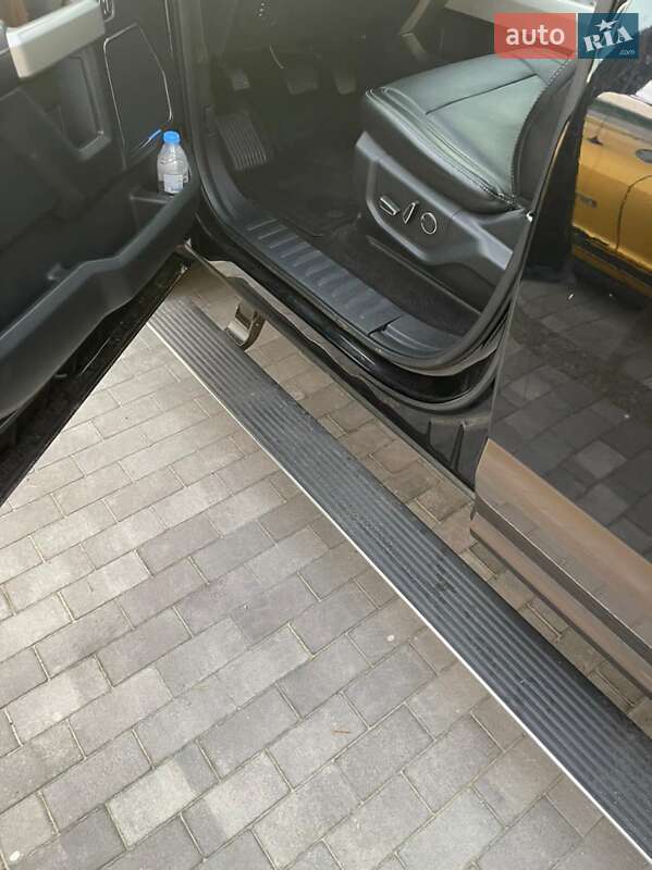 Пікап Ford F-150 2017 в Дніпрі