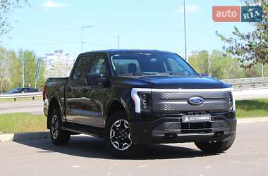 Пикап Ford F-150 2023 в 