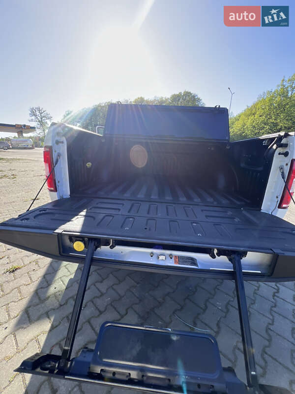 Пикап Ford F-150 2018 в Черновцах