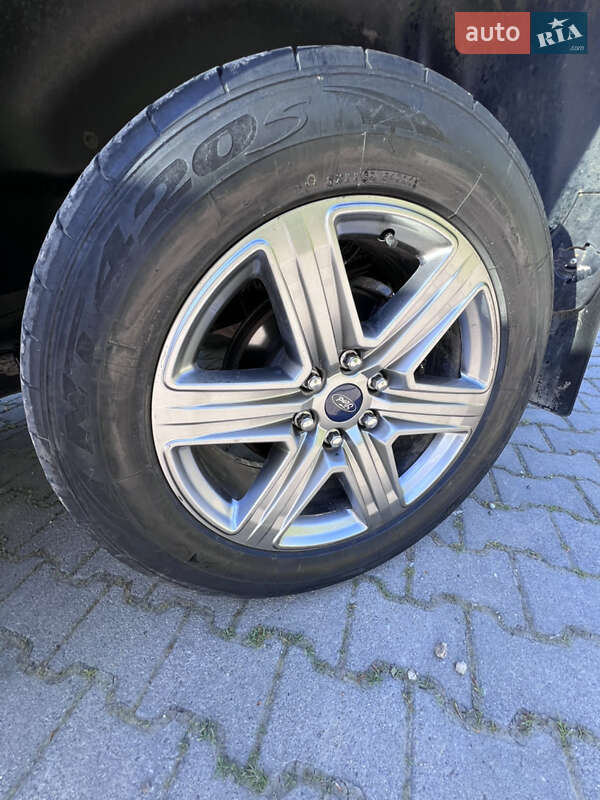 Пикап Ford F-150 2018 в Черновцах