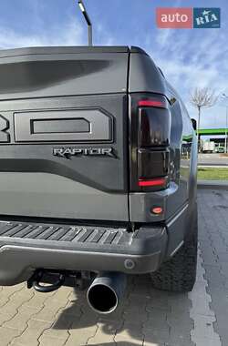 Пикап Ford F-150 2020 в 