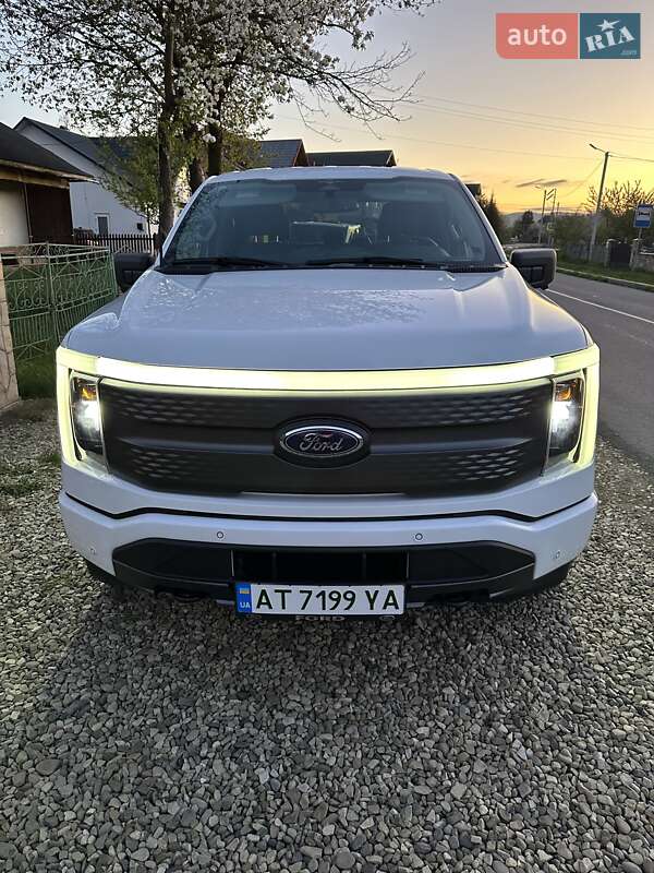Пикап Ford F-150 2023 в Богородчанах