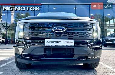 Пикап Ford F-150 2022 в 