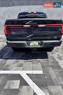 Пикап Ford F-150 2023 в 
