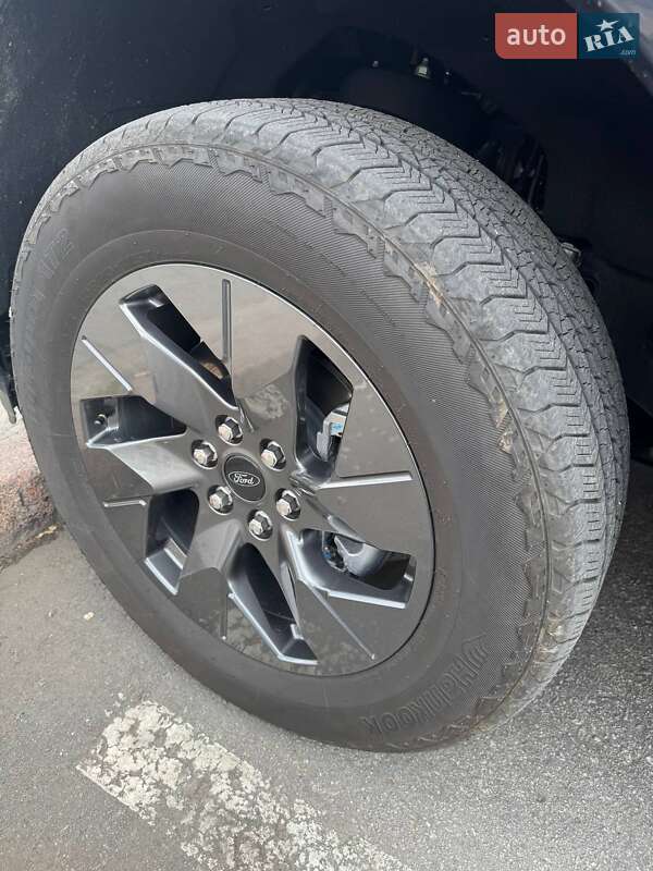 Пикап Ford F-150 2023 в Киеве