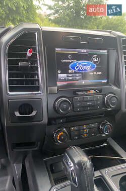 Пикап Ford F-150 2015 в 