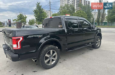 Пікап Ford F-150 2016 в 