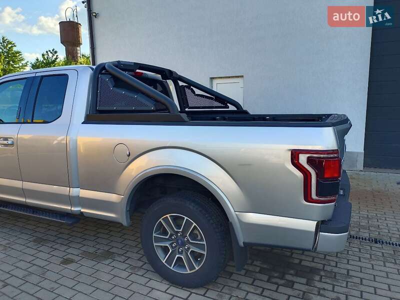 Пікап Ford F-150 2015 в Диканьці