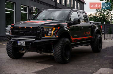 Пикап Ford F-150 2018 в 