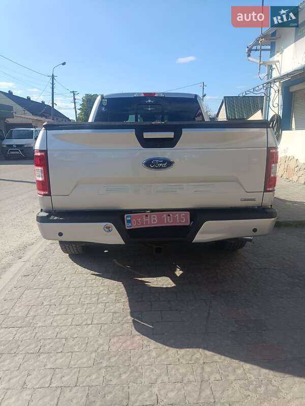 Пикап Ford F-150 2018 в Львове