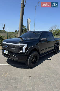 Пикап Ford F-150 2022 в 