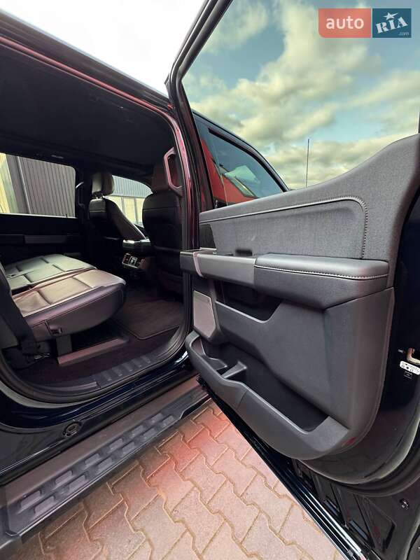 Пикап Ford F-150 2022 в Черновцах