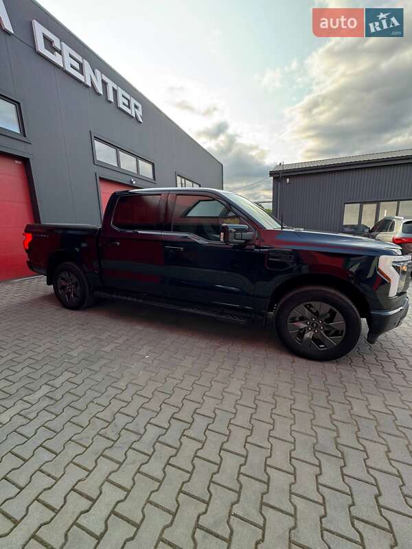Пикап Ford F-150 2022 в Черновцах