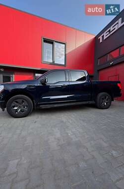 Пикап Ford F-150 2022 в 