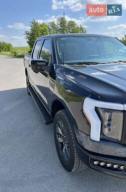 Пикап Ford F-150 2023 в 