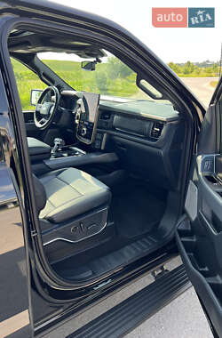 Пикап Ford F-150 2023 в 