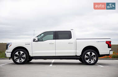 Пикап Ford F-150 2023 в 