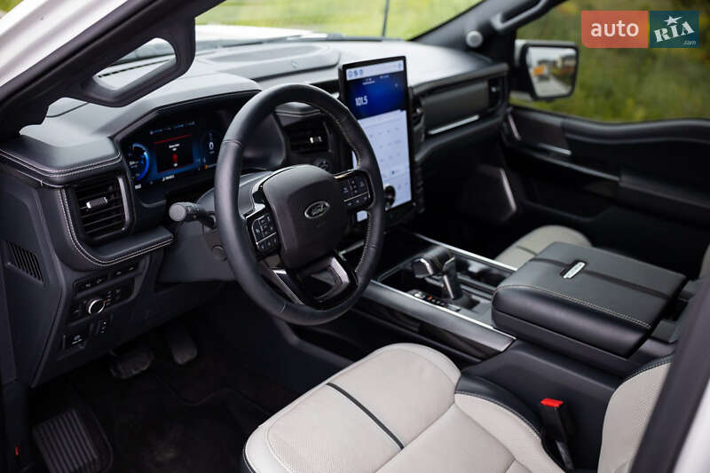 Пикап Ford F-150 2023 в Тернополе