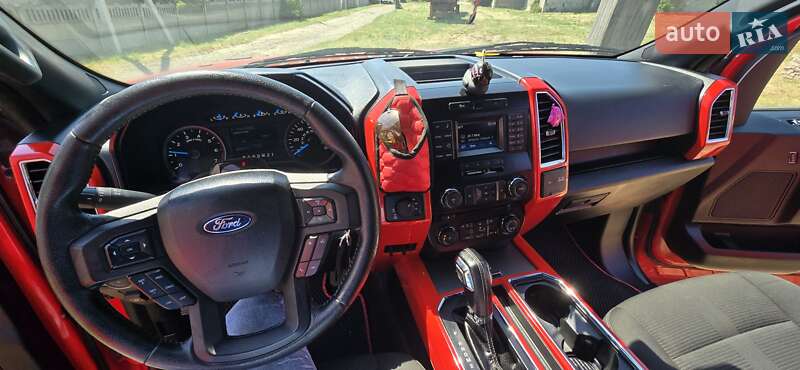 Пікап Ford F-150 2015 в Чернівцях