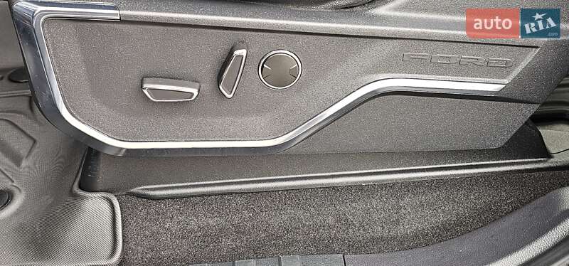 Пікап Ford F-150 2023 в Тернополі