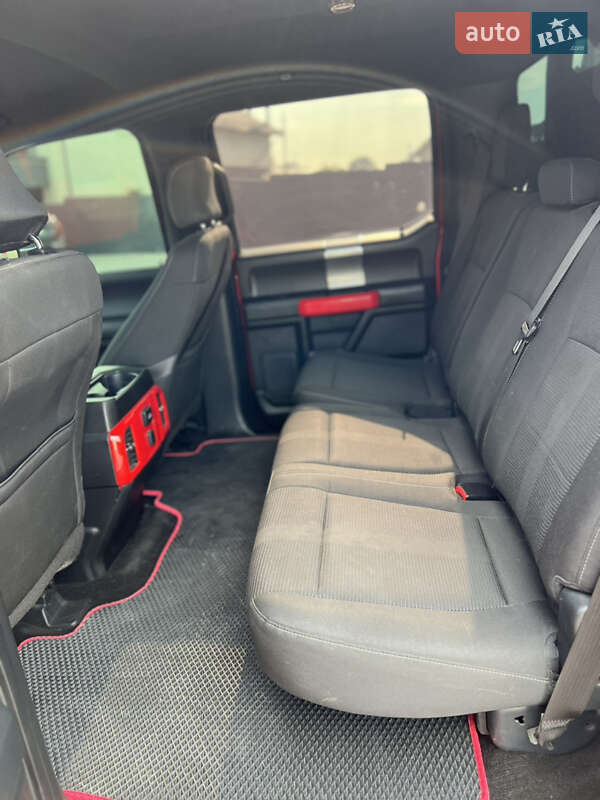 Пикап Ford F-150 2015 в Черновцах