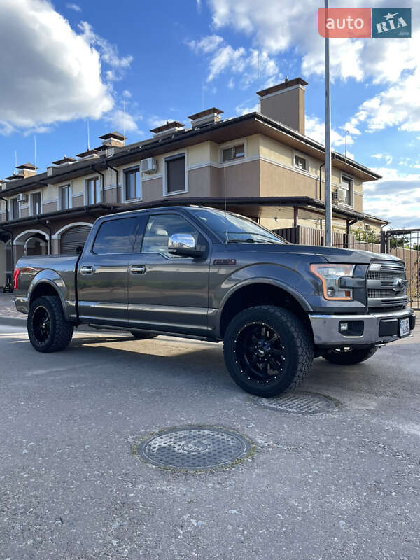 Пикап Ford F-150 2016 в Киеве