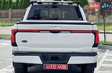 Пикап Ford F-150 2022 в 