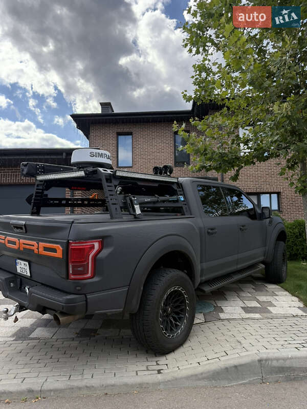 Пикап Ford F-150 2015 в Киеве