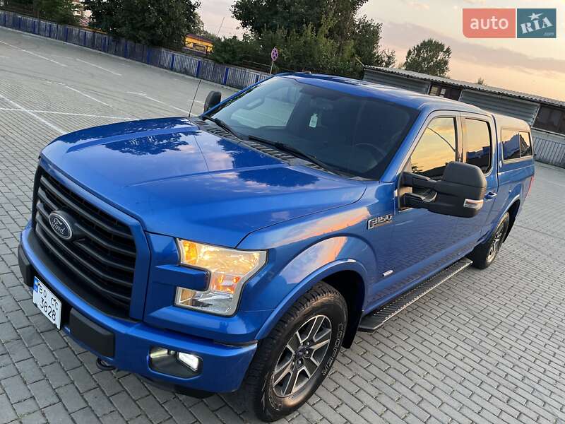 Пикап Ford F-150 2015 в 