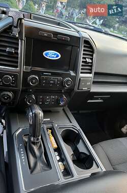 Пикап Ford F-150 2015 в 
