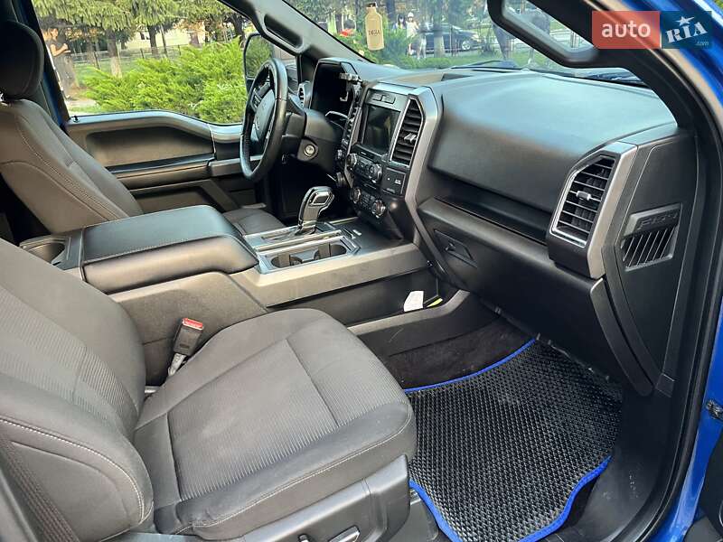 Пикап Ford F-150 2015 в Тернополе