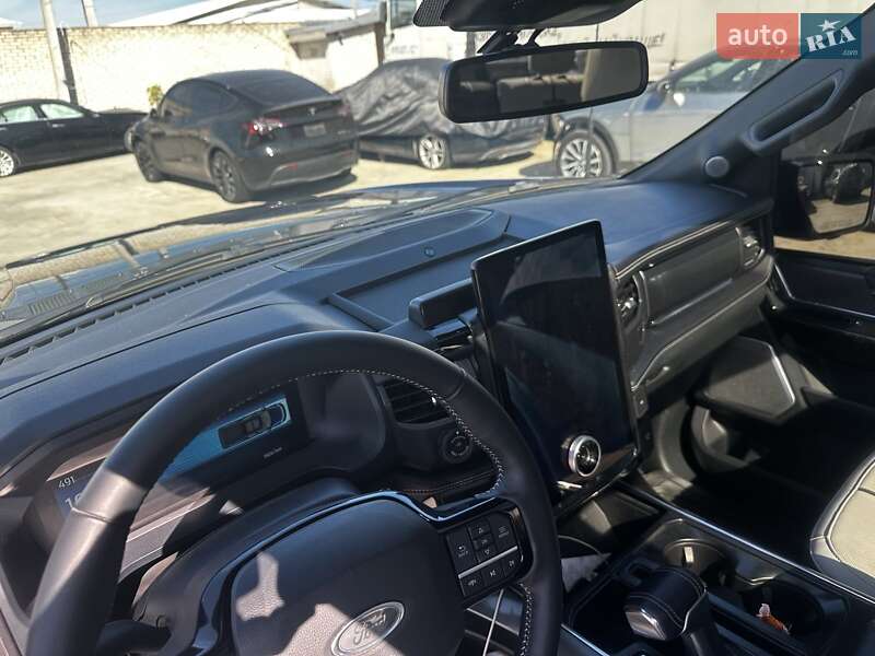 Пикап Ford F-150 2023 в Киеве