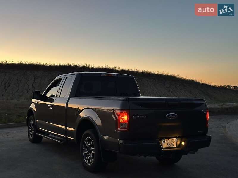 Пикап Ford F-150 2015 в Ровно