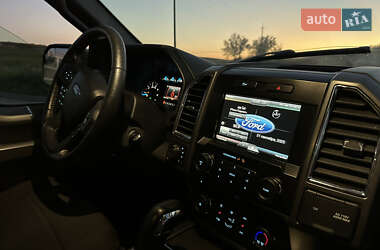 Пикап Ford F-150 2015 в 