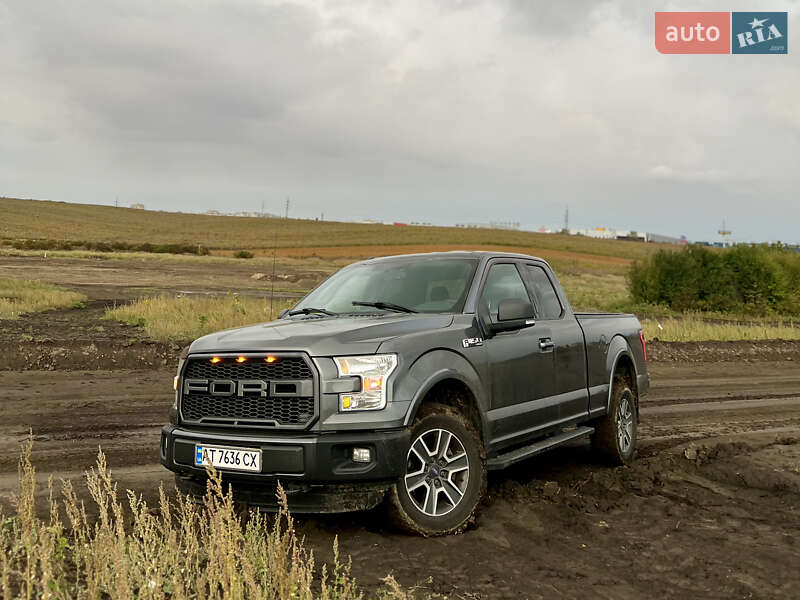 Пикап Ford F-150 2015 в Ровно