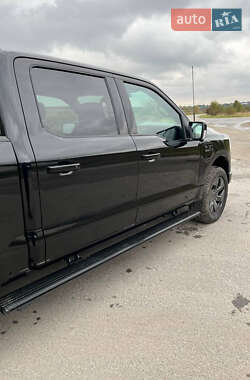 Пикап Ford F-150 2023 в 