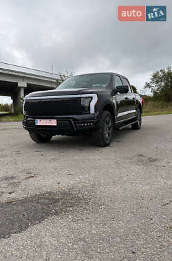 Пикап Ford F-150 2023 в 