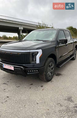 Пикап Ford F-150 2023 в 
