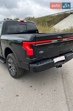 Пикап Ford F-150 2023 в 