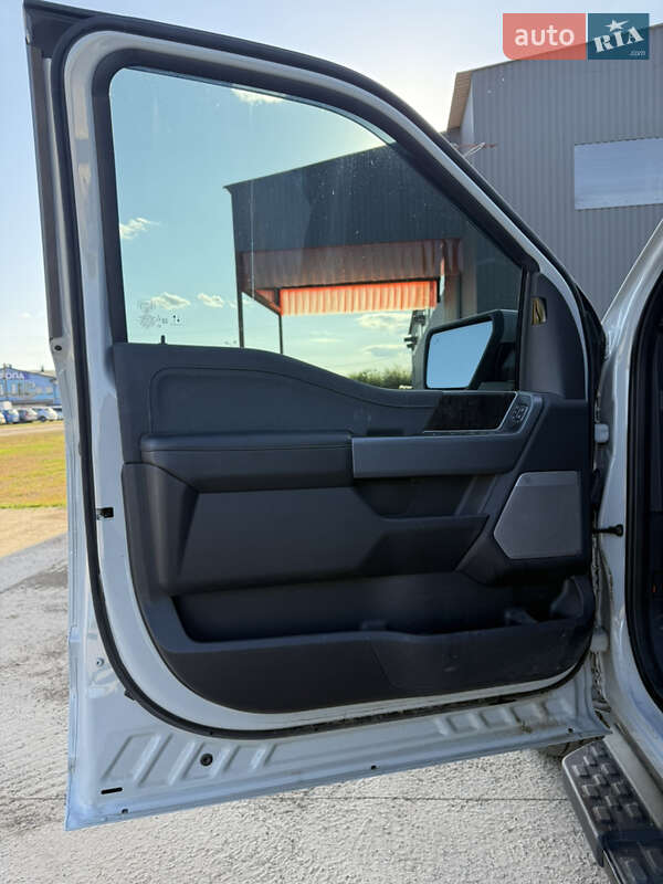 Пикап Ford F-150 2023 в Чопе