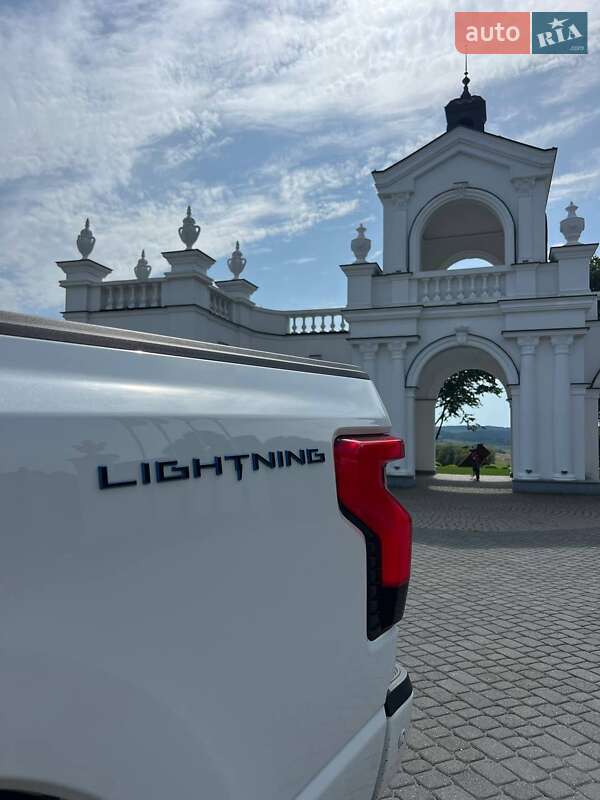 Пикап Ford F-150 2022 в Тернополе фото 10 Пикап Ford F-150 2022 в Тернополе