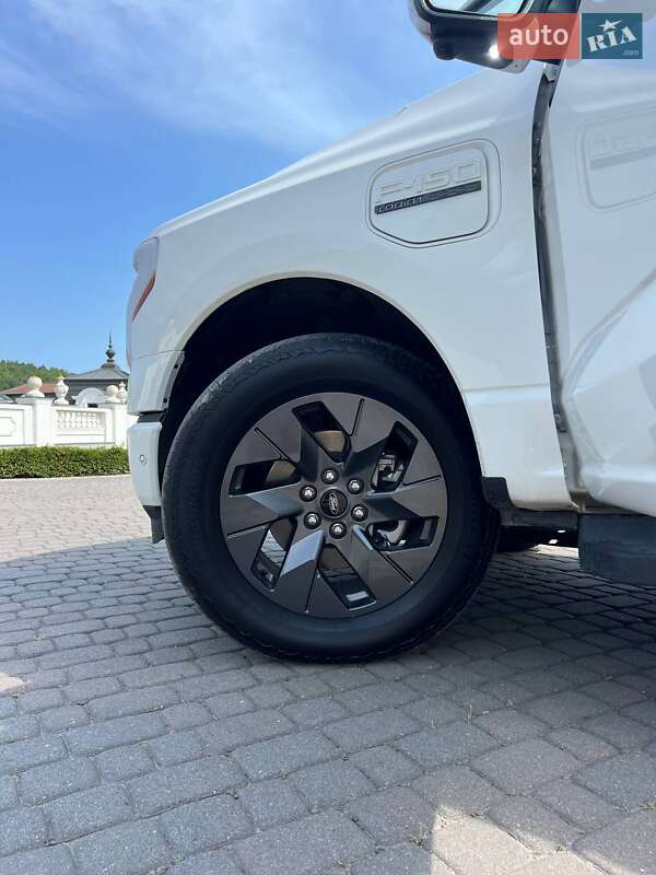 Пикап Ford F-150 2022 в Тернополе фото 23 Пикап Ford F-150 2022 в Тернополе