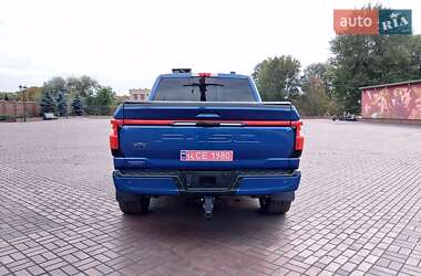 Пикап Ford F-150 2022 в 